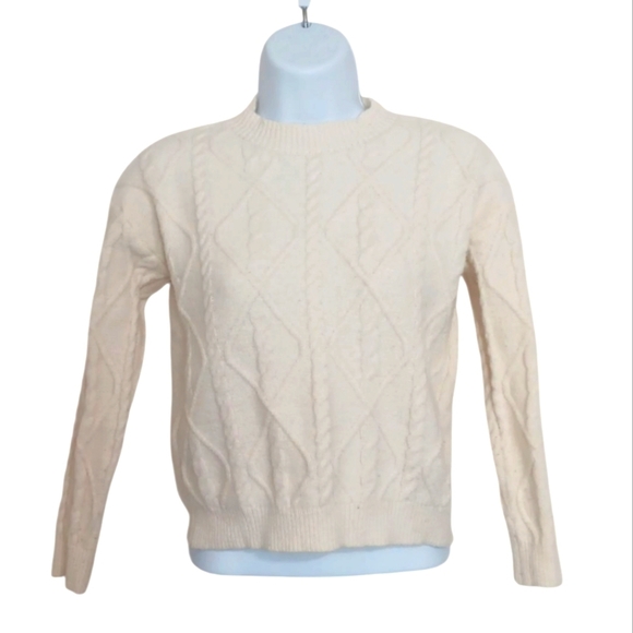 Shein Creme Cable Knit Sweater Size Small - Picture 1 of 4